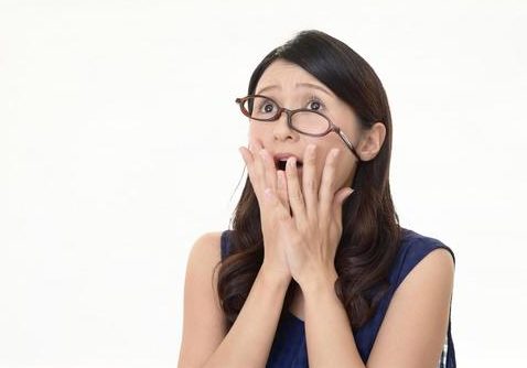 信じられない表情